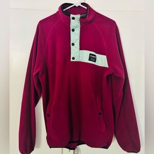 Planks Polartec lightweight unisex fleece, snap closures, excellent condition!